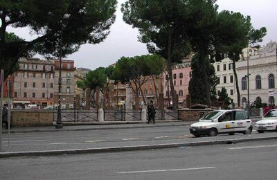 30 Dicembre 2000 - largo argentina 05