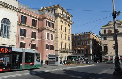 17 Aprile 2011 - 10 - Largo di Torre Argentina