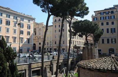 17 Aprile 2011 - 11 - Largo di Torre Argentina