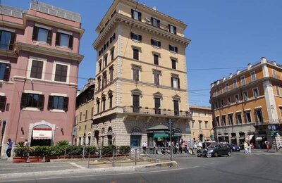 9 Luglio 2011 - Largo di Torre Argentina 01