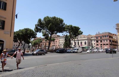 9 Luglio 2011 - Largo di Torre Argentina 25