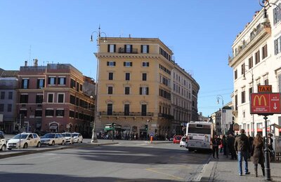 26 Dicembre 2011 - Largo di Torre Argentina 17
