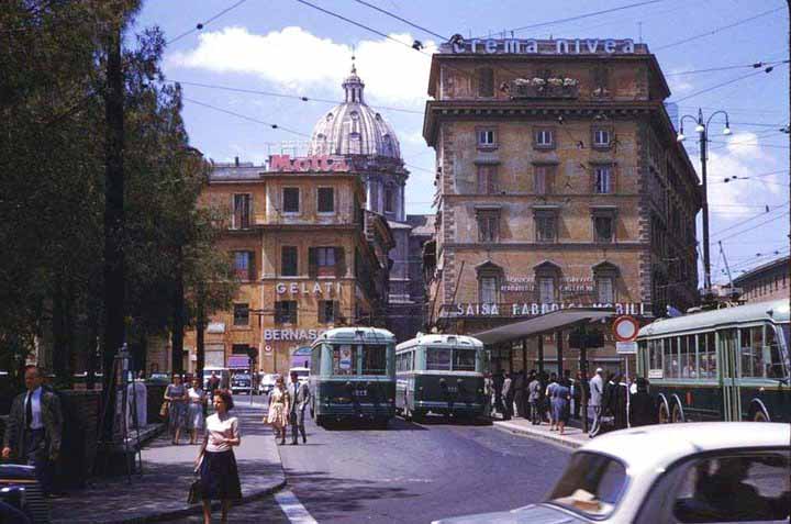 Largo di Torre Argentina, 1962