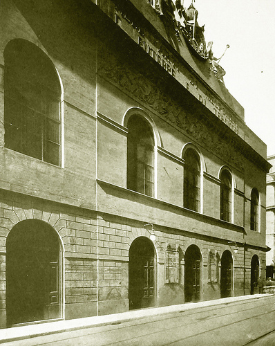 Immagine storica del teatro